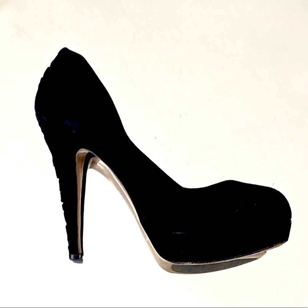 MIU MIU Black Suede Leather Pumps